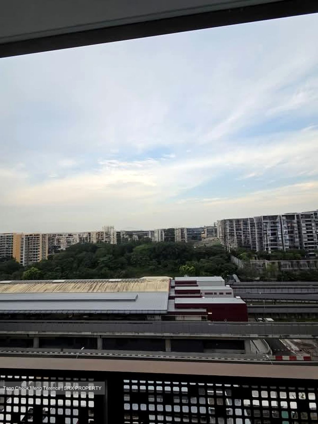 Tanah Merah Kechil Link (D16), Condominium #560917371